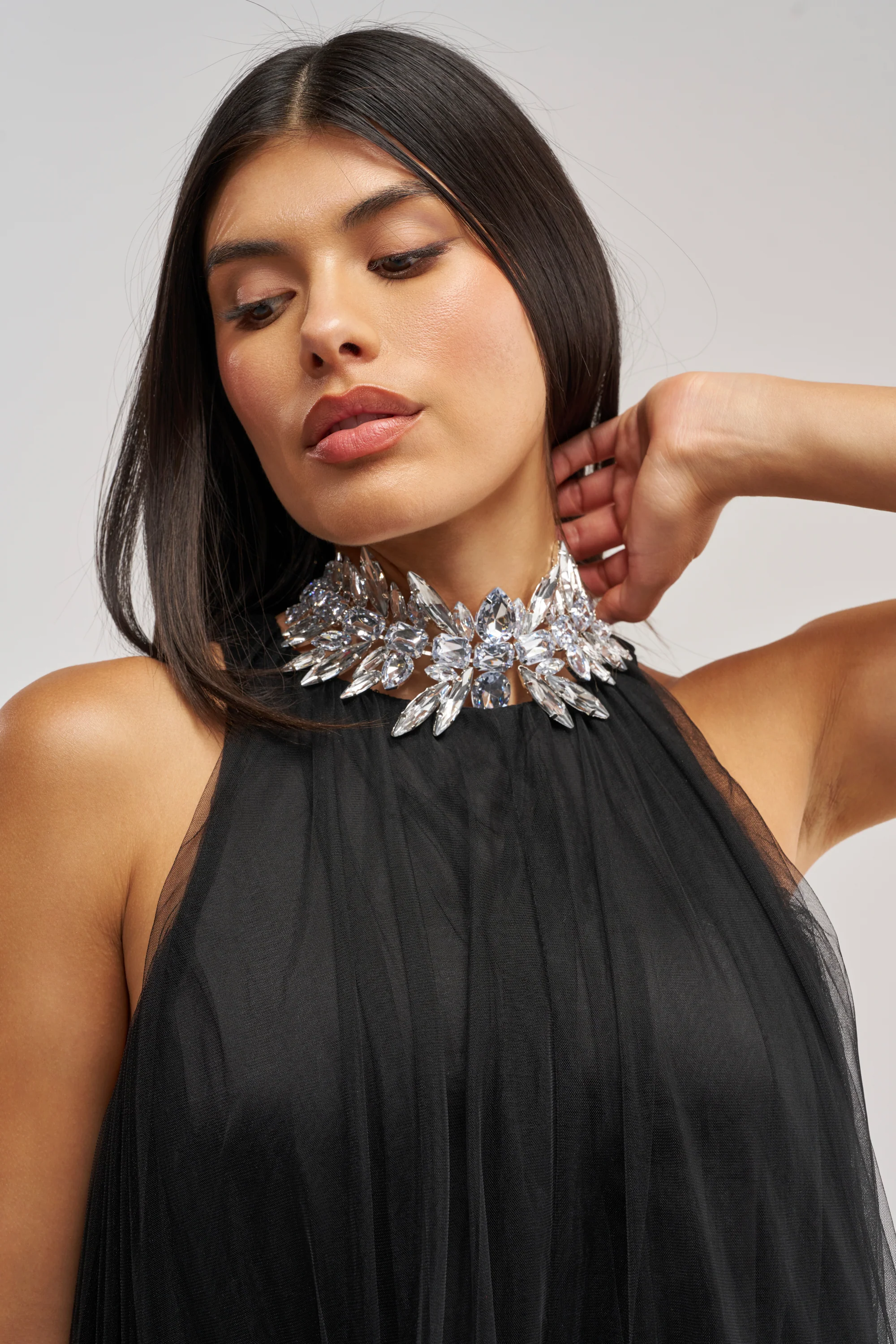 QUEEN OF IT ALL DIAMOND CHOKER - Akira Store