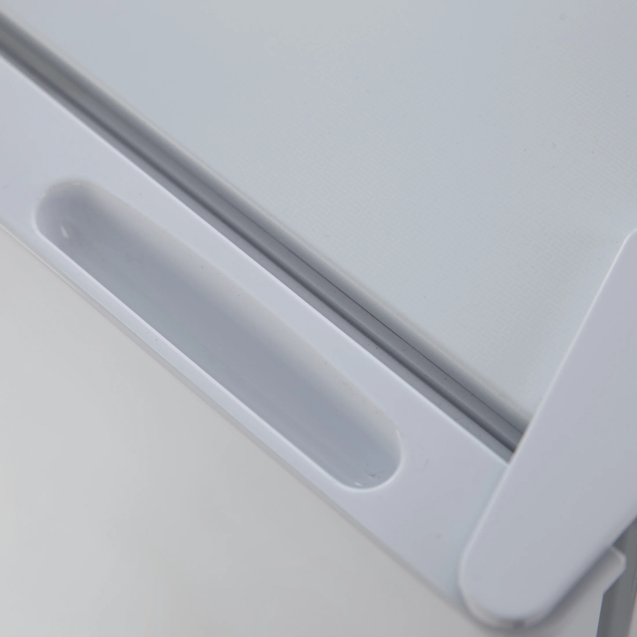 3.2 cu. ft. Compact Refrigerator, Mini-Fridge, in White (RM3306W)(White) - Image 5