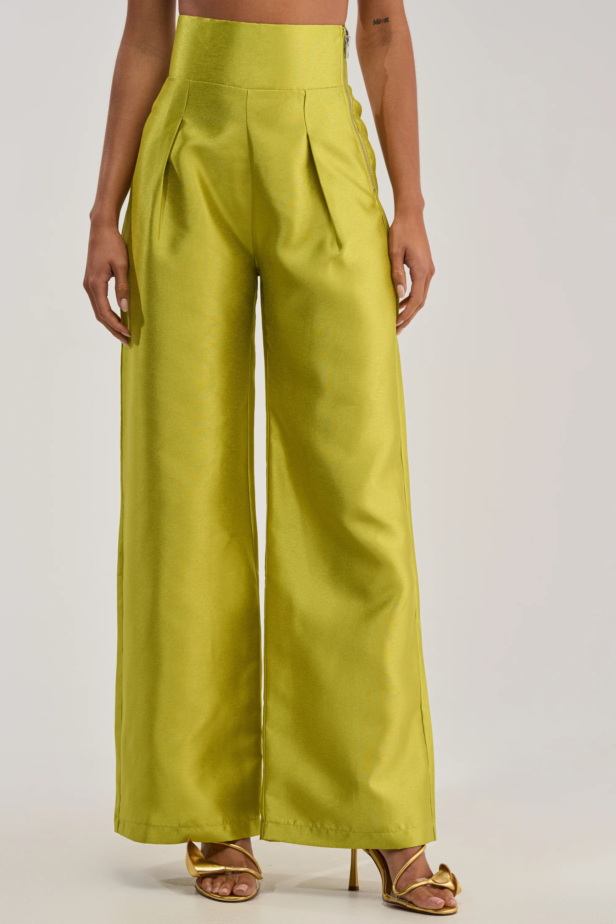 BY MY SIDE TROUSER IN CHARTREUSE - Akira Store