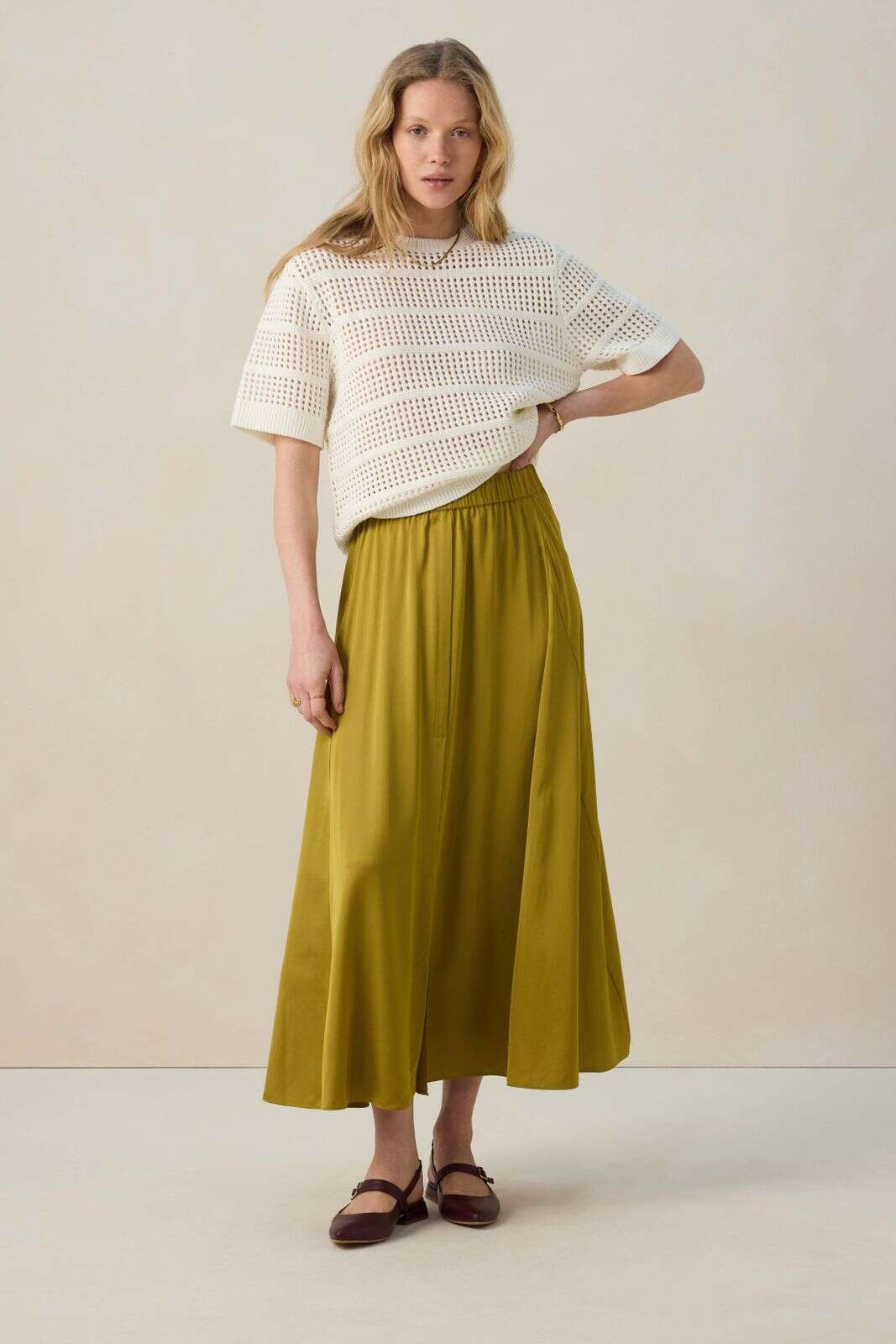 Witte gebreide trui met korte mouwen