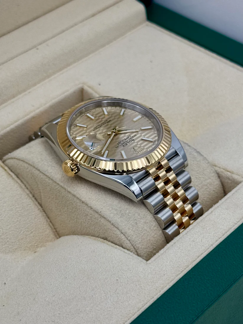[Super Clone]RLX  Datejust 41mm Swiss Replica Watch | Two Tone Jubilee Bracele Champagne Fluted Dial Ref 126333