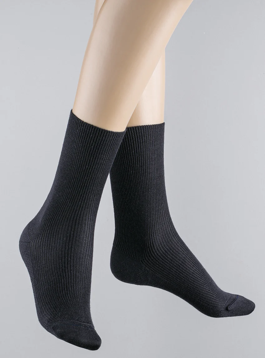 Mi-chaussettes pure laine bleu marine