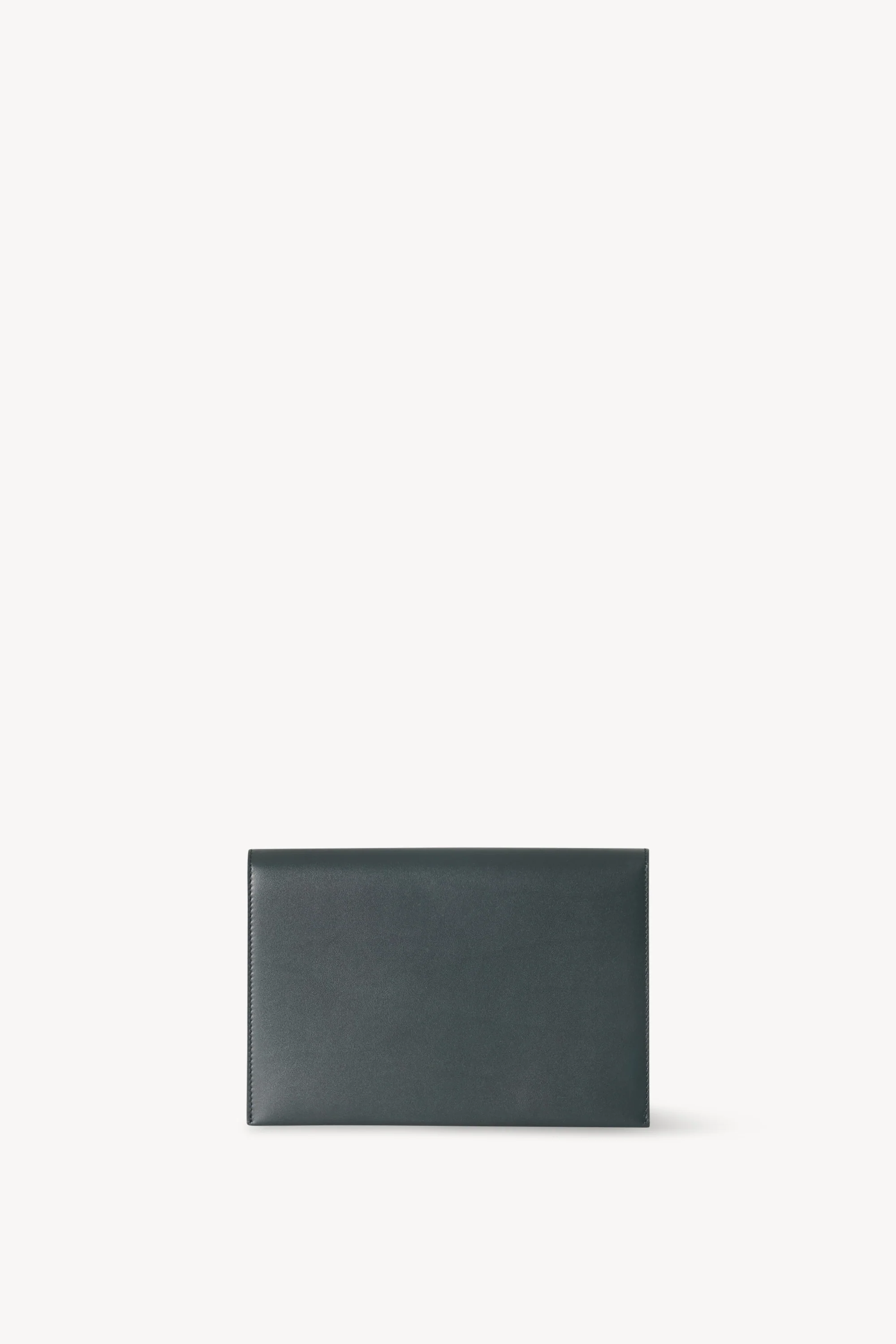Travel Pouch in Leather