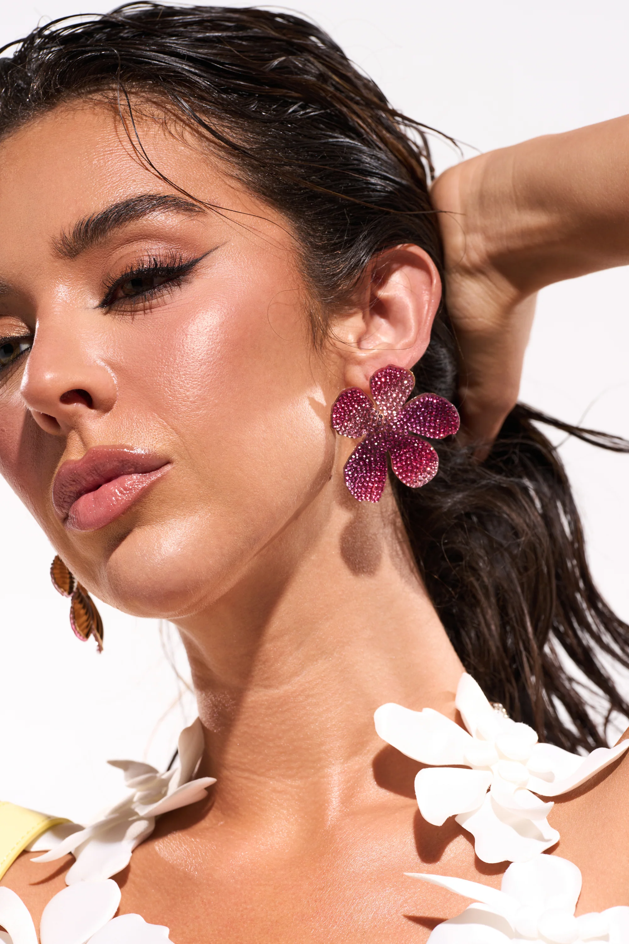 WORTHY EARRING - Akira Store