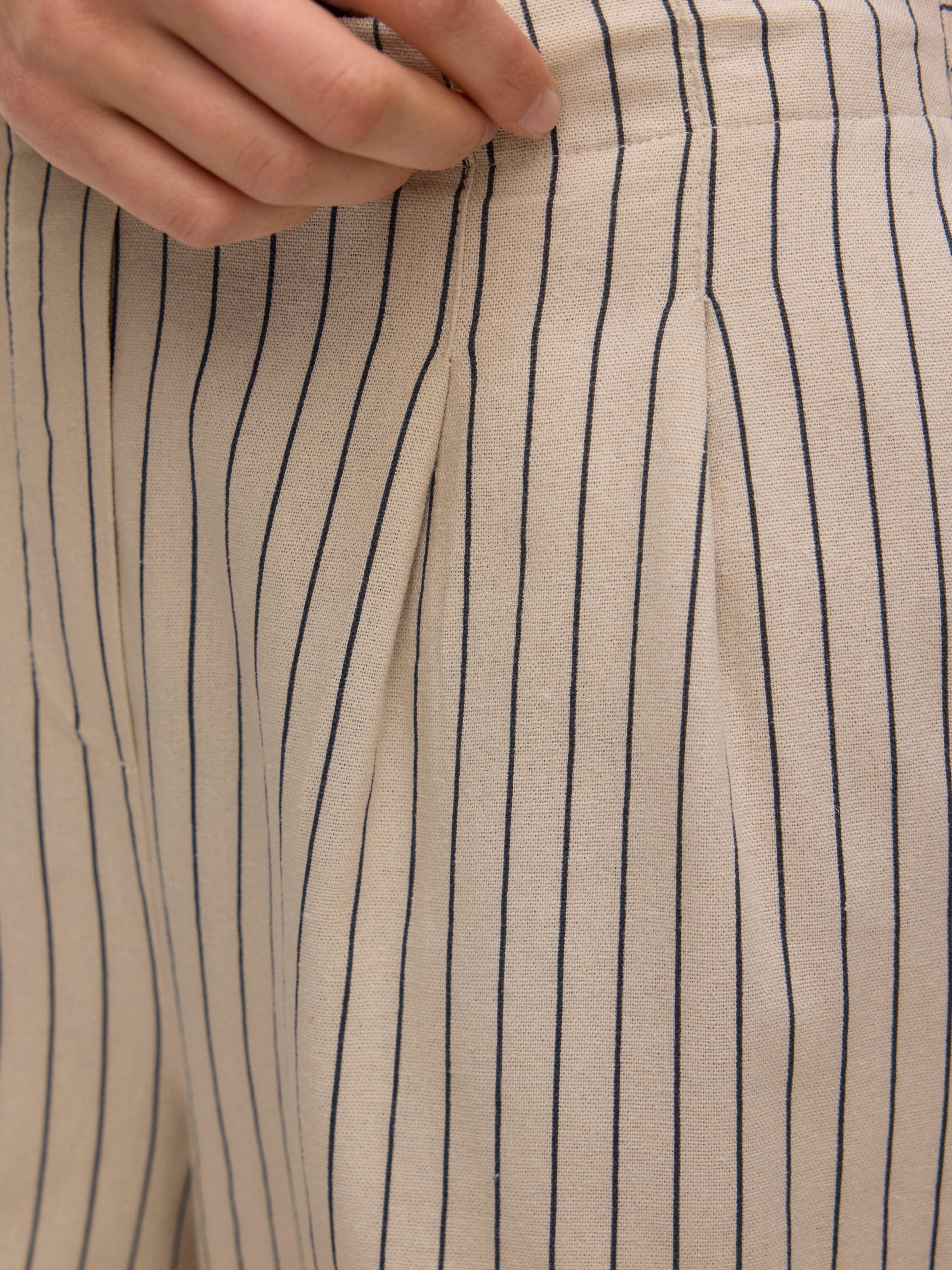 VERO MODA® VMJESMILO Shorts