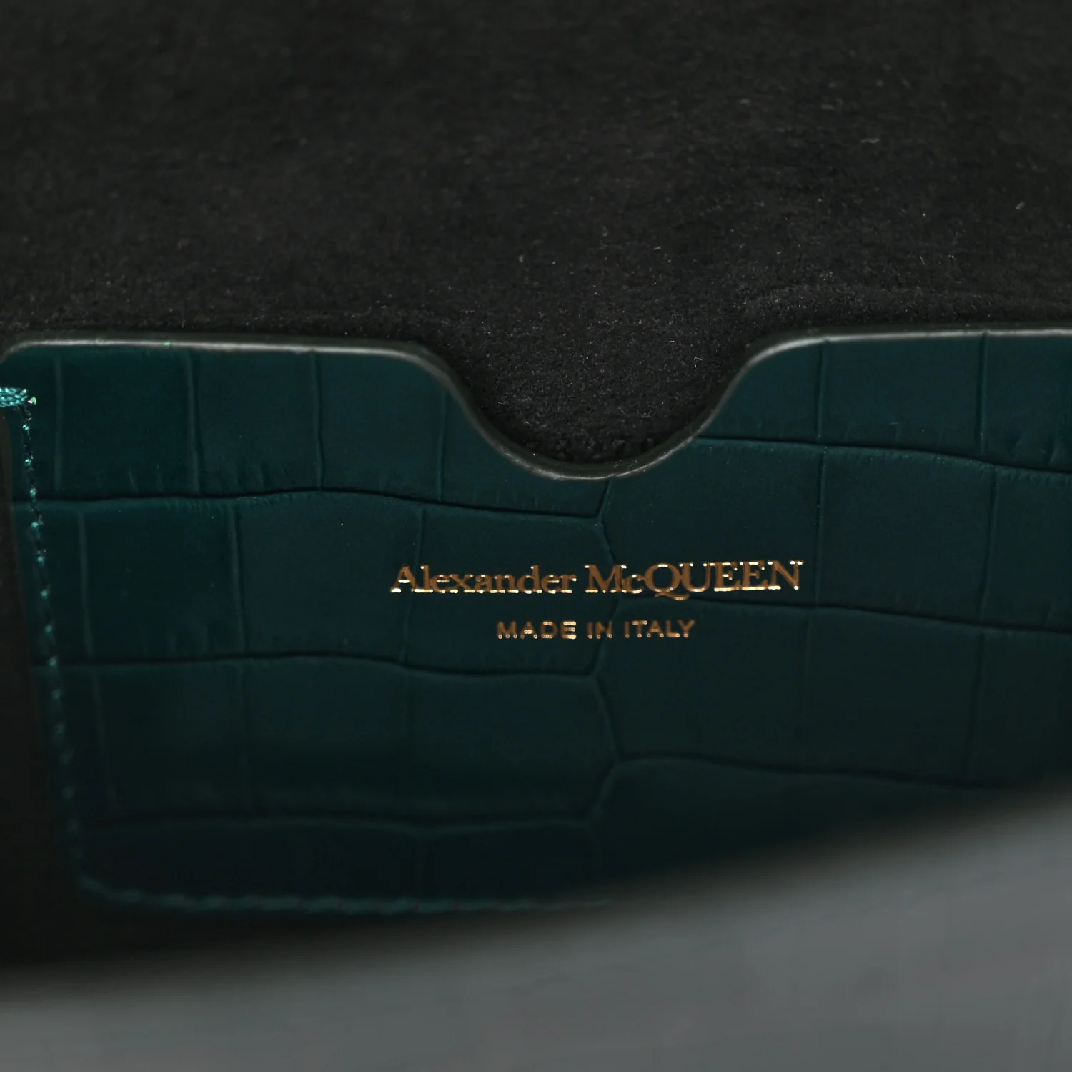 Glazed Calfskin Crocodile Embossed Small Skull Shoulder Bag Green