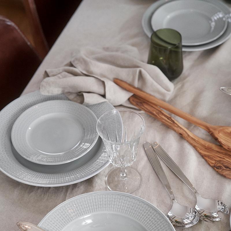 Swedish Grace tallerken 24 cm tåke