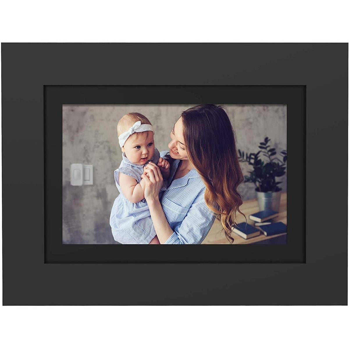 SimplySmart Home - PhotoShare Friends and Family Smart Frame 10