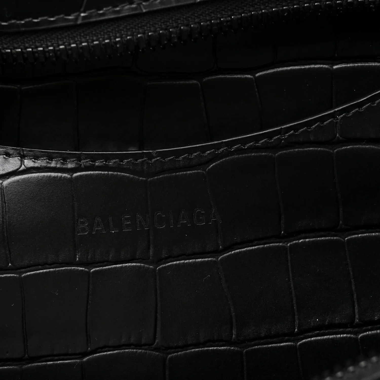 Semi Matte Calfskin Crocodile Embossed Neo Classic Black Hardware Large City Black