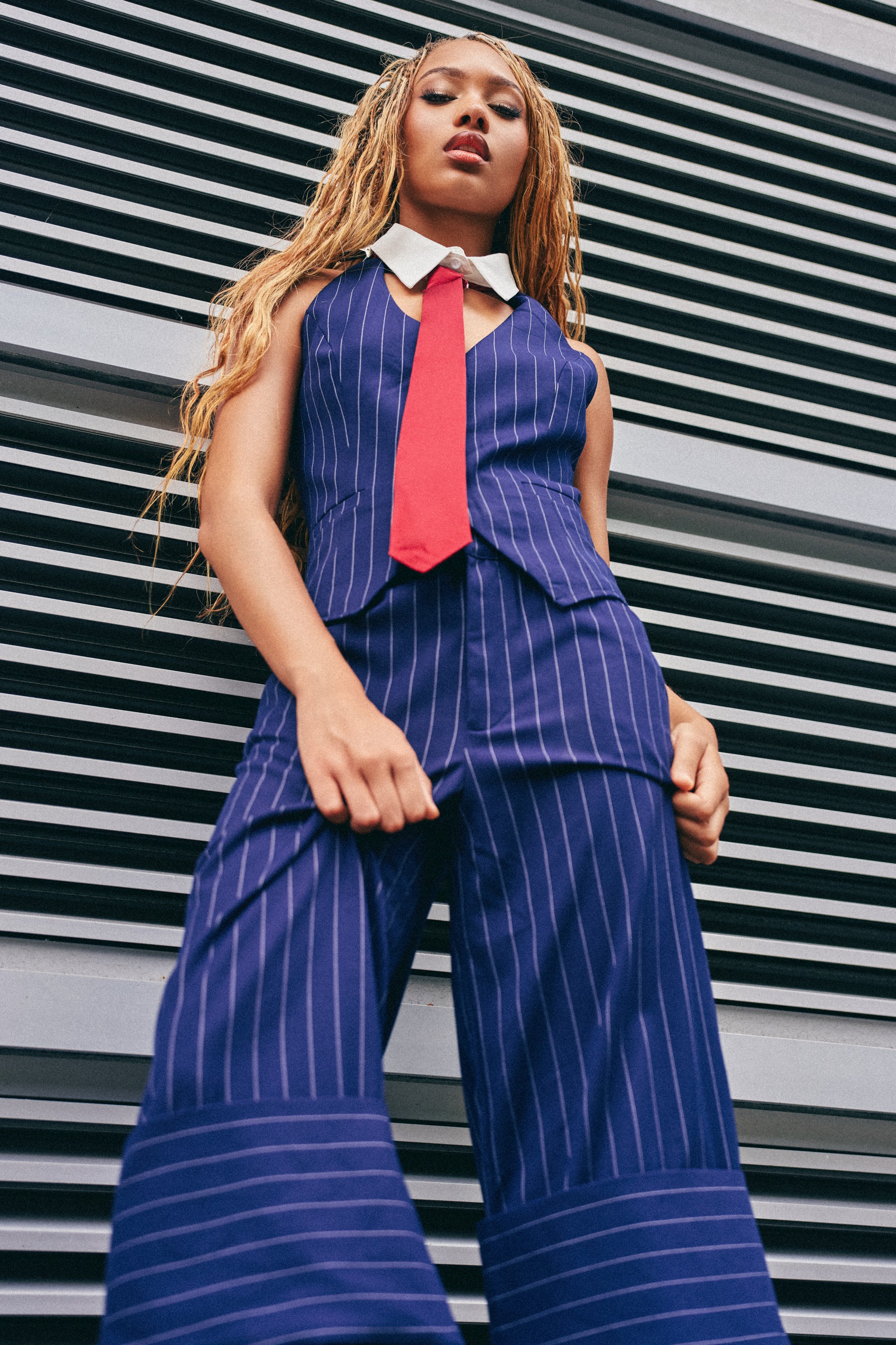 BIG BANK STRIPED VEST - Akira Store