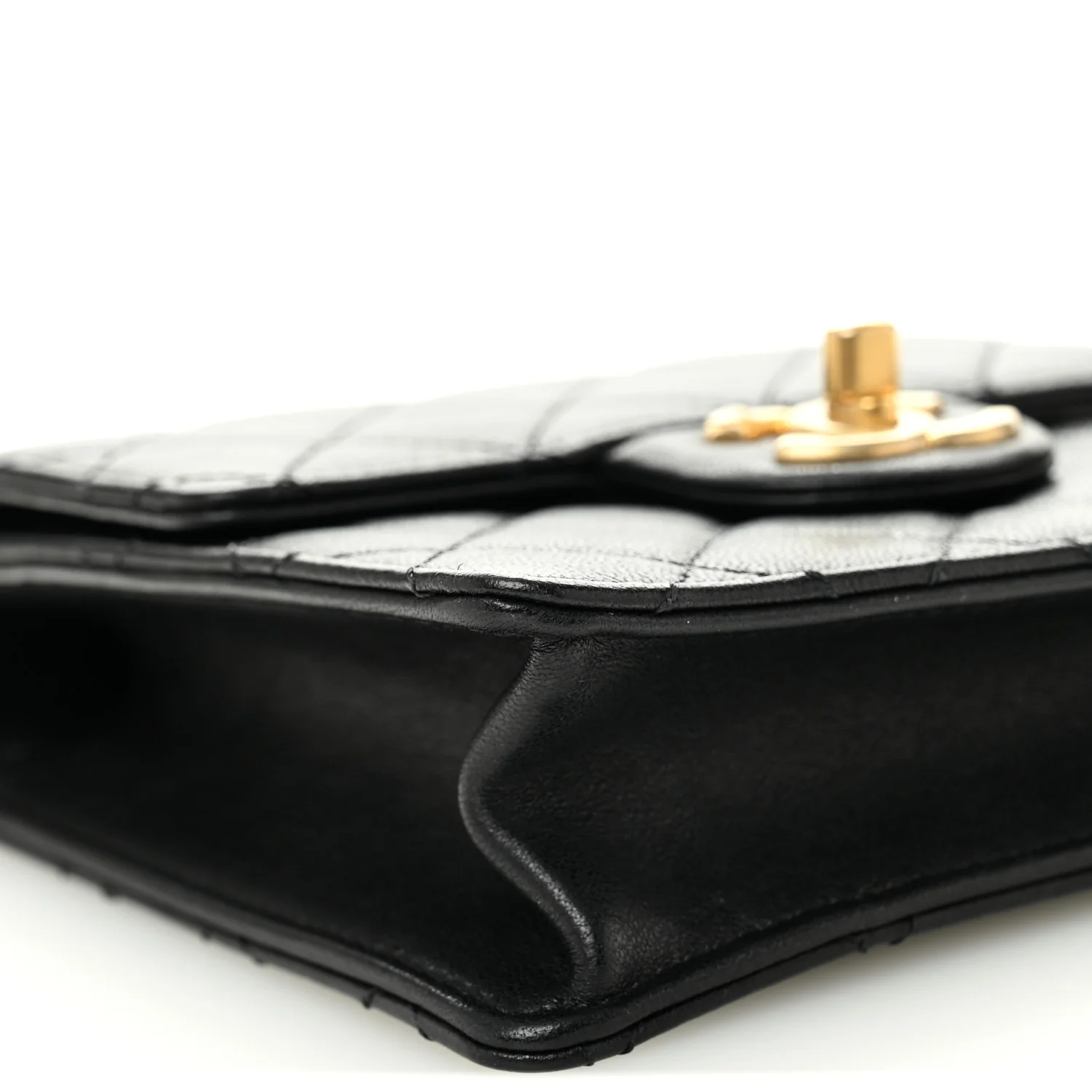 Goatskin Quilted Chic Pearls Flap Black