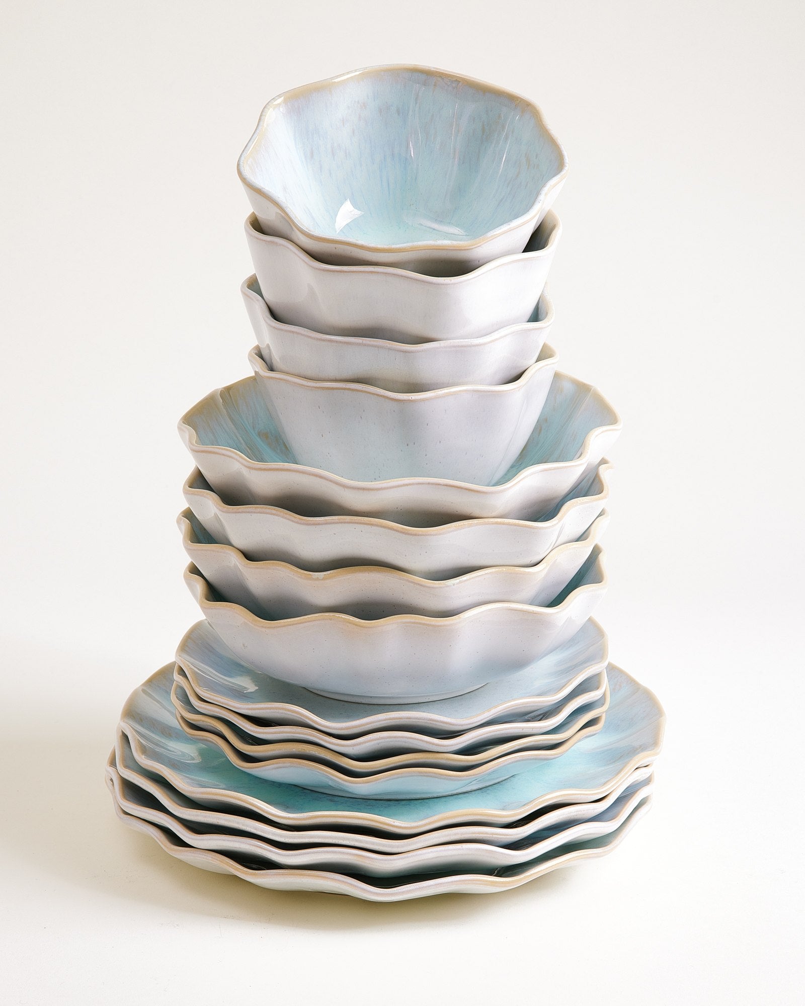 AREIA - TABLEWARE SET SHELL AZURE 16 PIECES