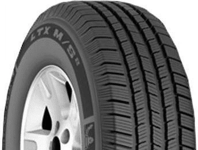 Pneu Defender LTX M/S toutes saisons LT265/60R20/E 121/118R