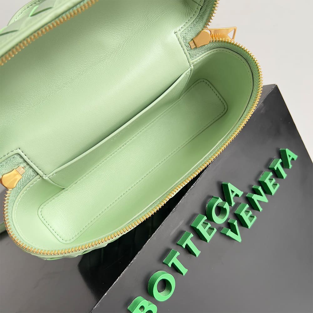 Bottega Veneta Bang Bang Vanity Case(high-end grade)