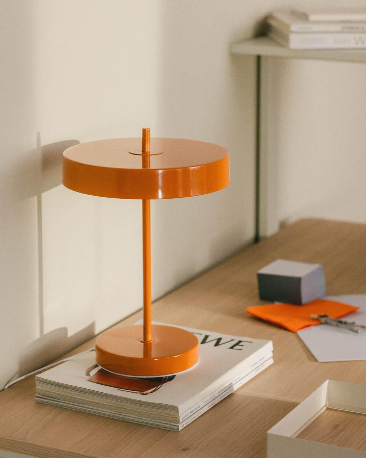 Eloy - Lámpara de Mesa Dimmable de Metal Eloy