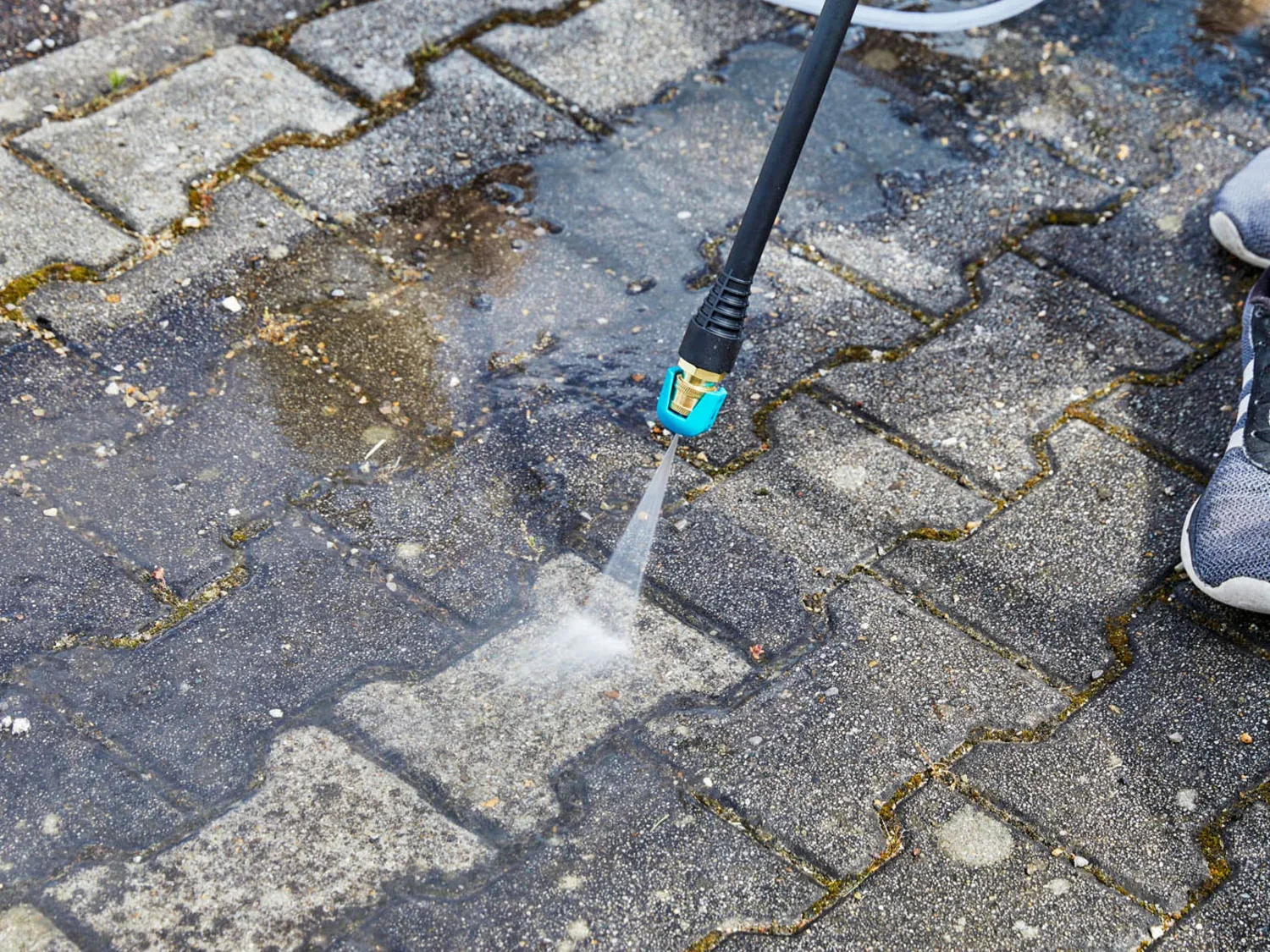 Gardena Nettoyeur moyenne pression  batterie AquaClean 24/18V P4A, 24 bar
