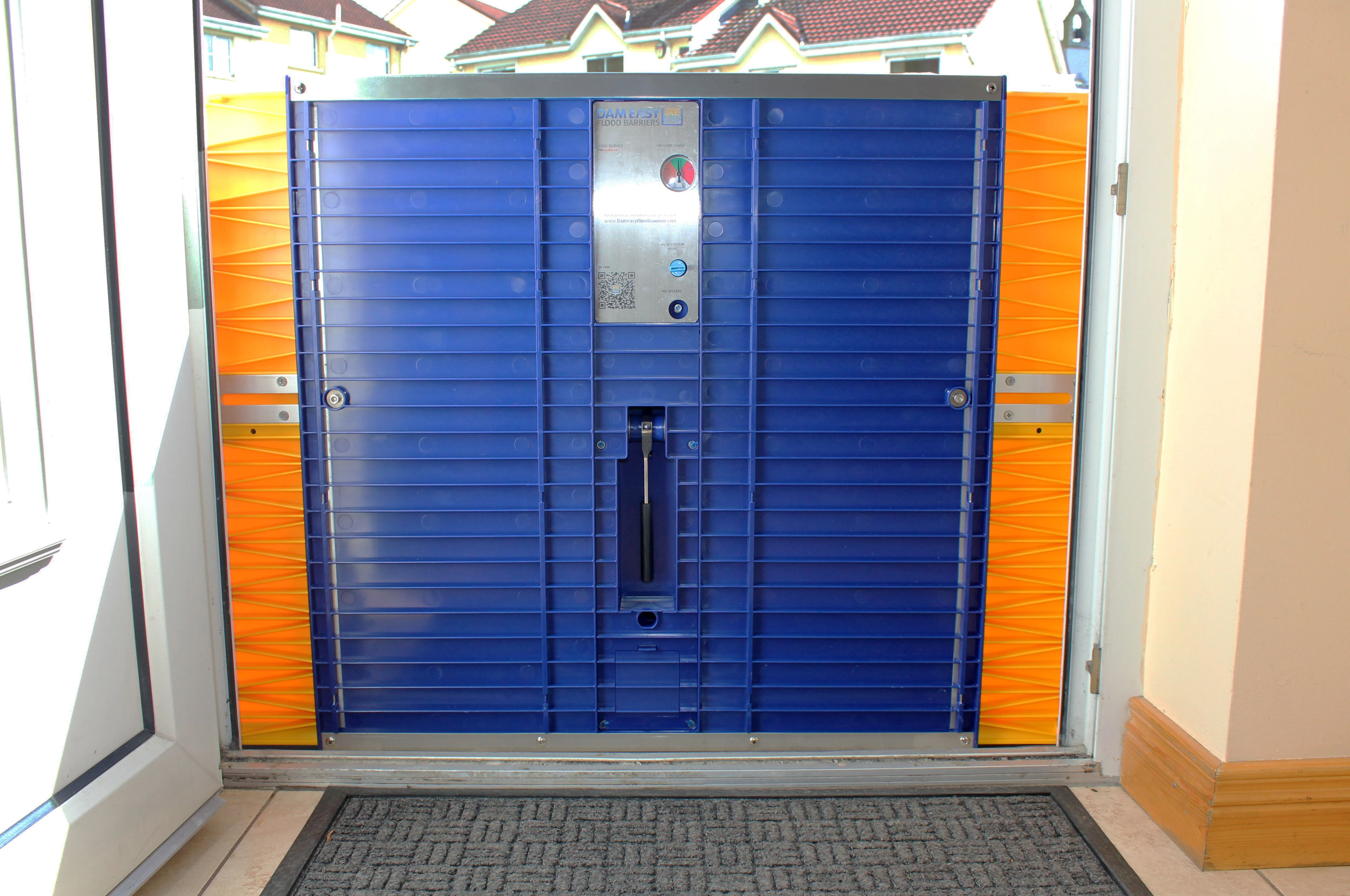 Flood Barrier 30 in. H X 30 in. W X 2.75 in. L Flood Barrier 1 pk - Image 2