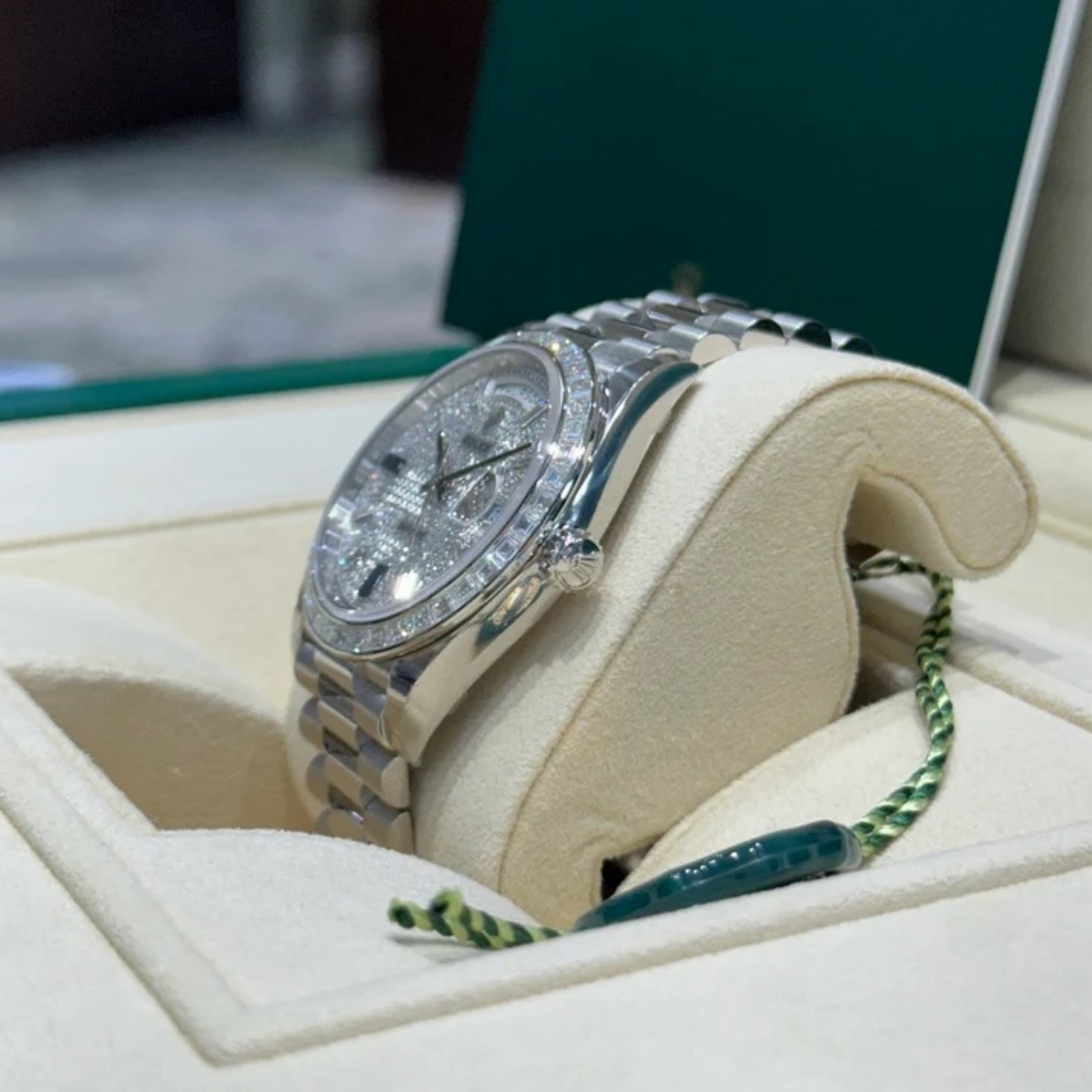 [Super Clone]RLX Day-Date 40mm 228396TBR-0021 Diamonds Sapphires Dial