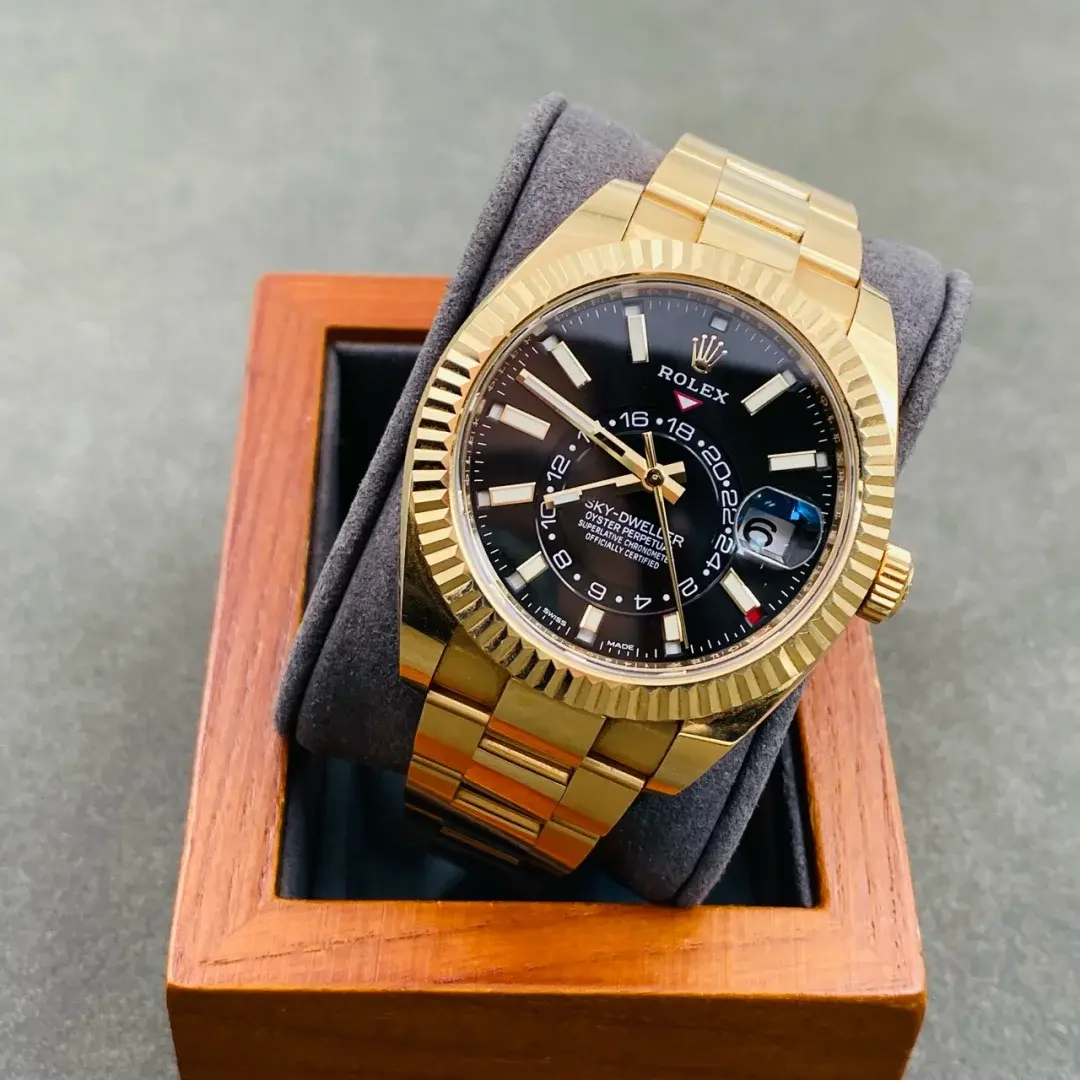 ROLEXロレックスの機械式時計 スカイドゥエラー 42MM時計