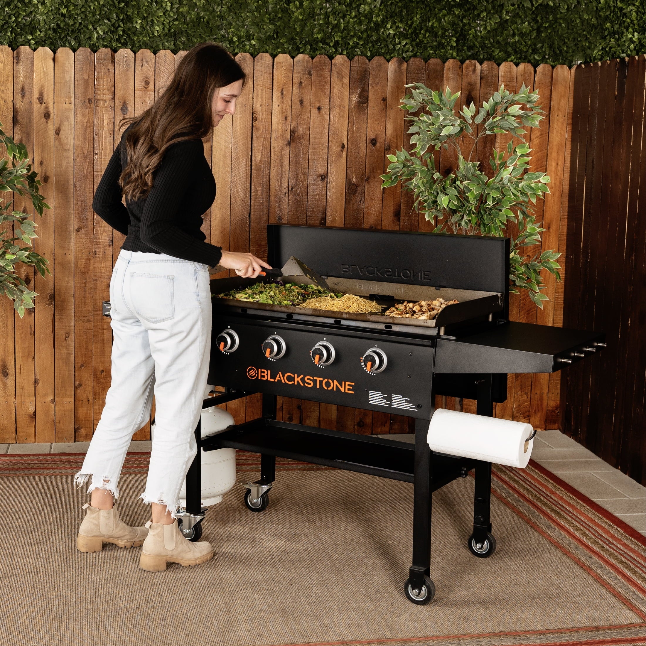 4-Burner 36 Griddle Cooking Station with Hard Cover