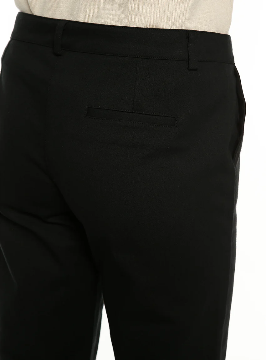Pantalon chino femme en coton noir