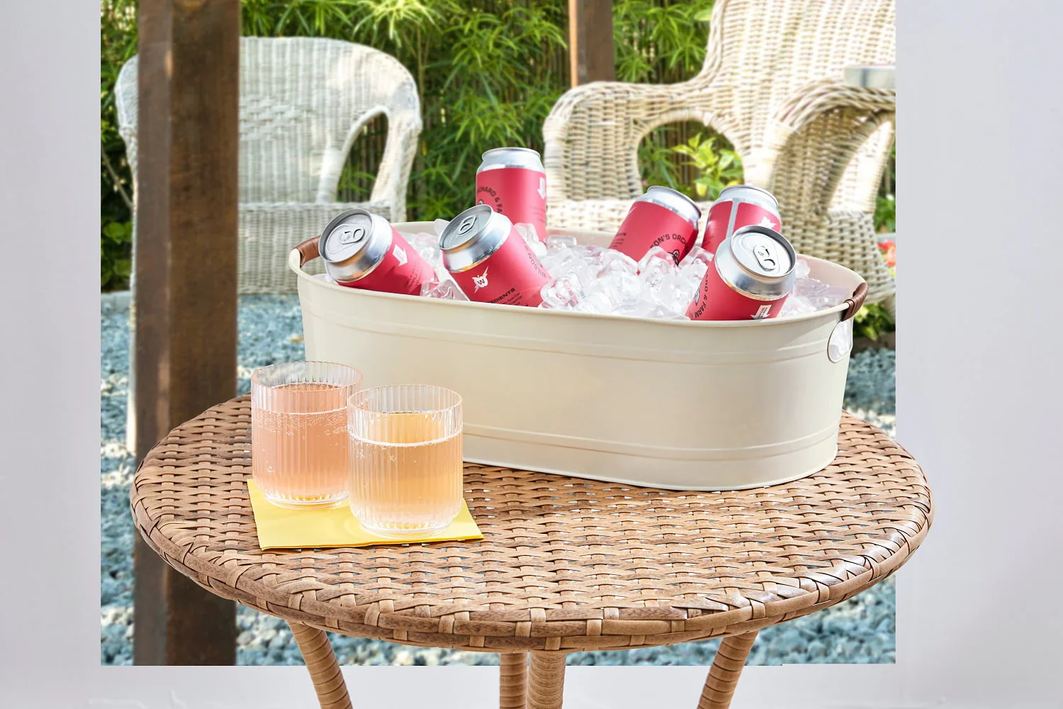 Better Homes & Gardens- White Medium Oval Galvanized Tub, 20.27 in L x 11.22 in W x 5.7 in H