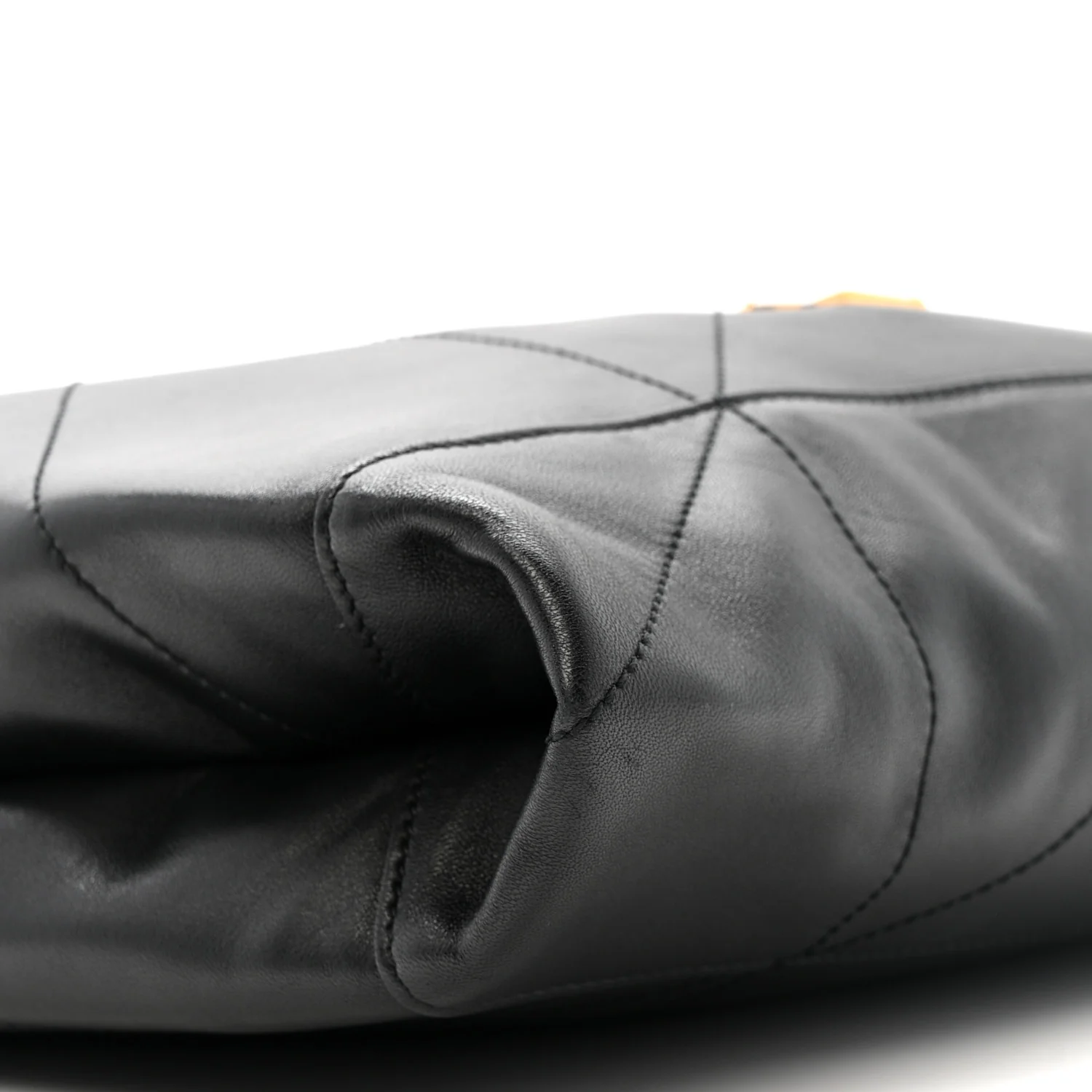 Lambskin Matelasse Monogram Medium Jamie 4.3 Pochon Black