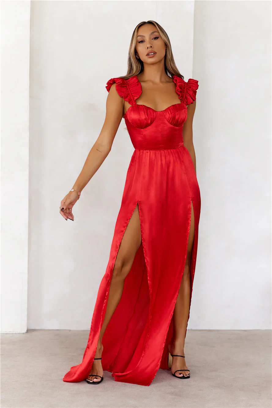 BEACNLADY Pretty First Impression Dress Red