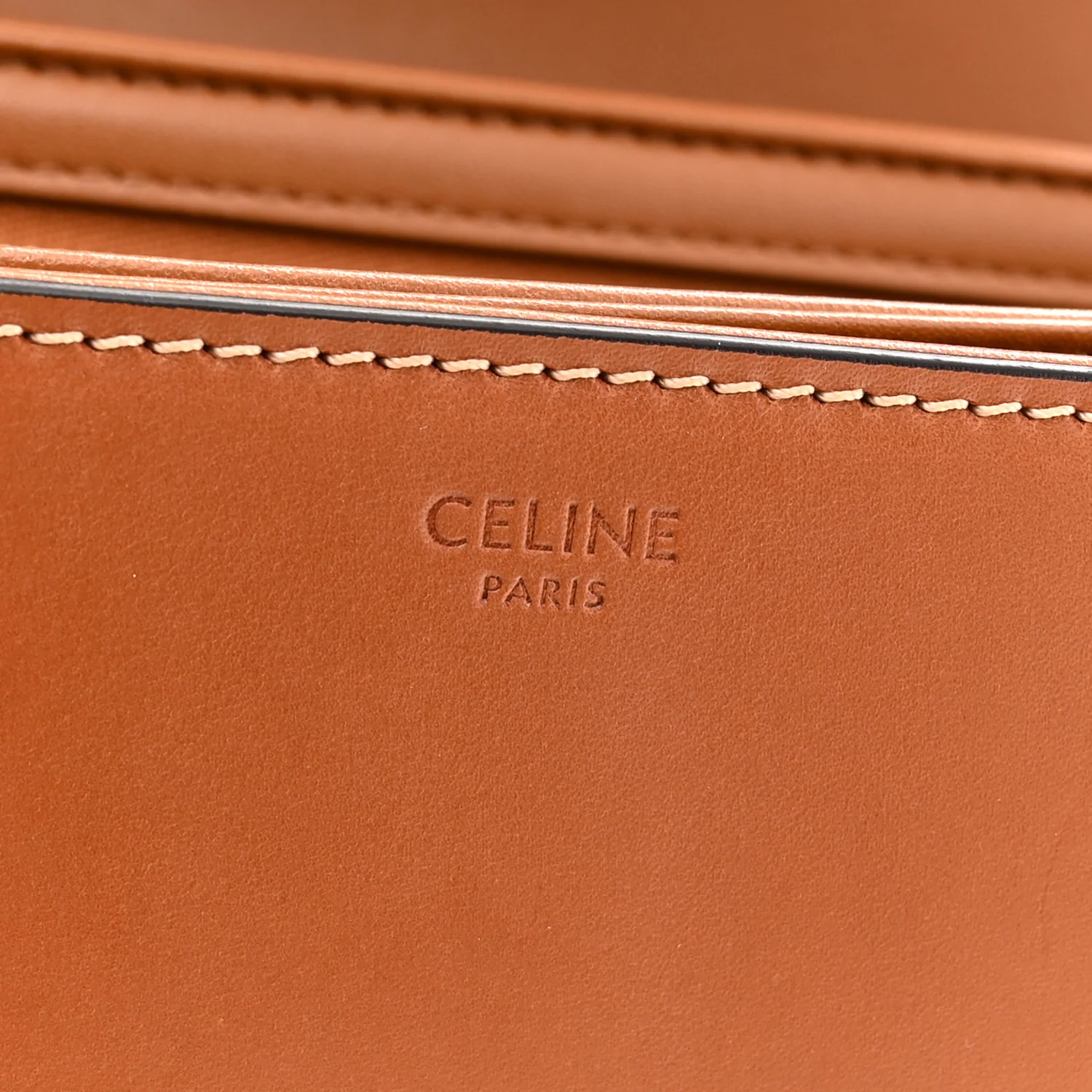 Natural Calfskin Medium Triomphe Tan