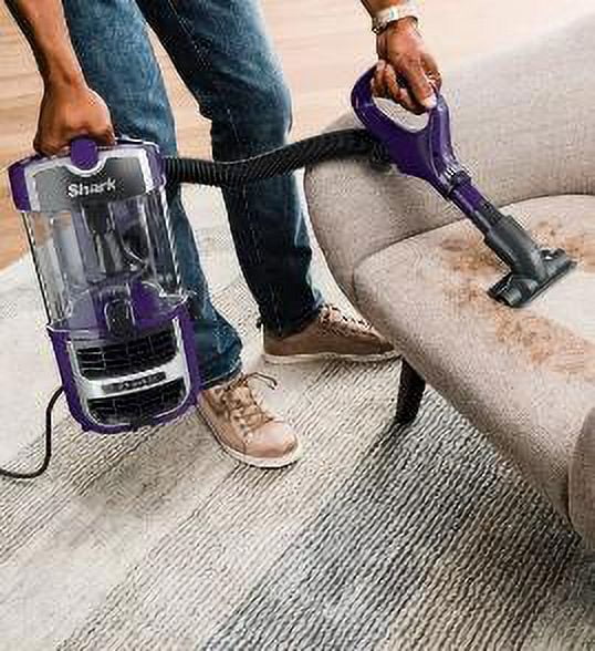 ZD201 Lift-Away Upright Vacuum with Powerfin Roller NEW IN BOX! - Image 4