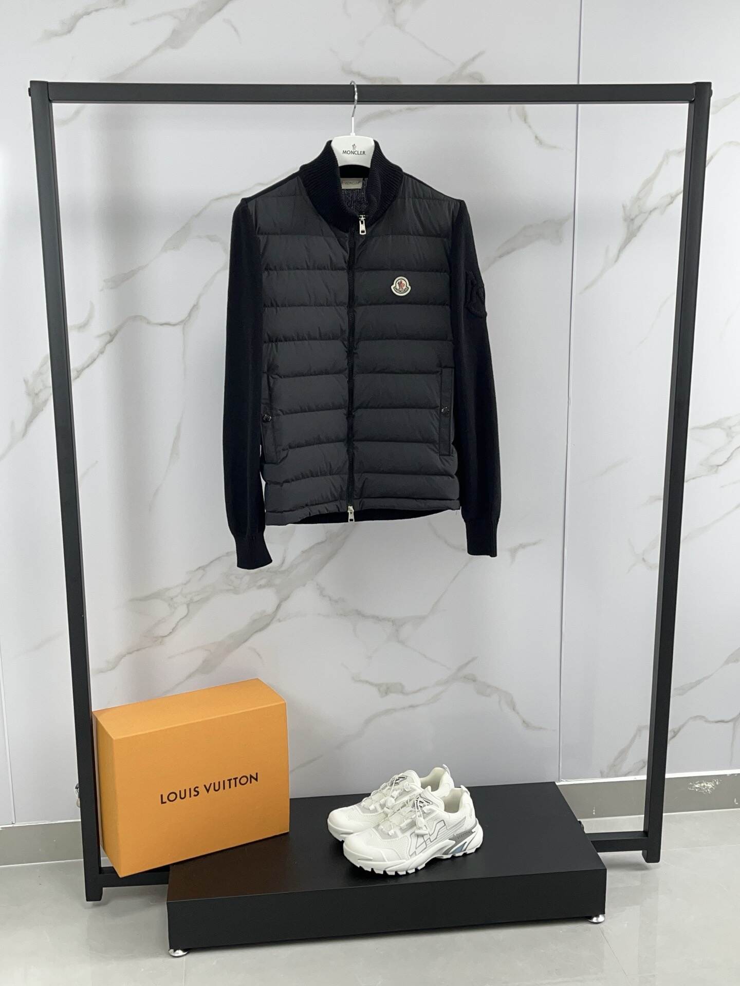 Moncler（モンクレール） 2025年最新作 ファッションデザイナーズモデル ダウン×ニットジャケット
