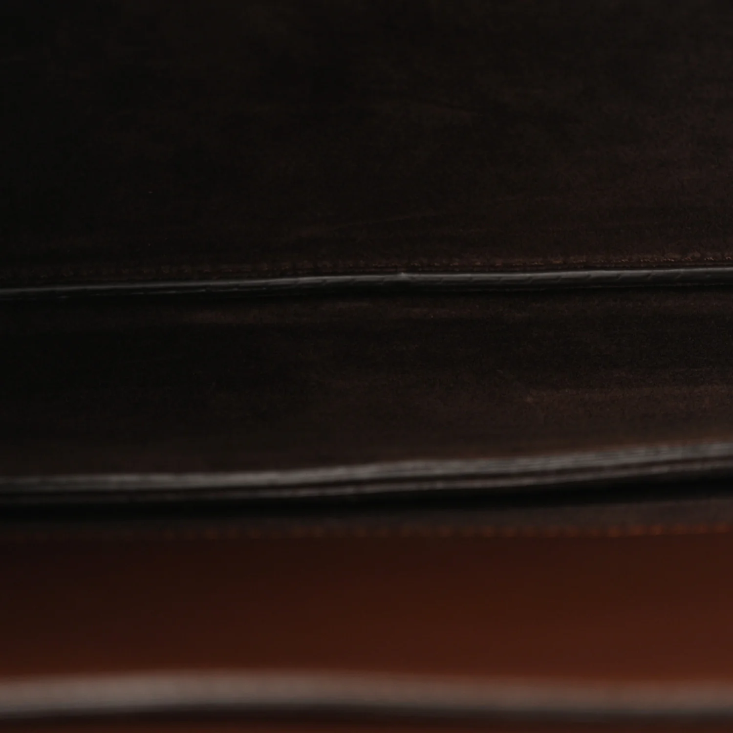 Vitello Large Soft Peekaboo Mogano