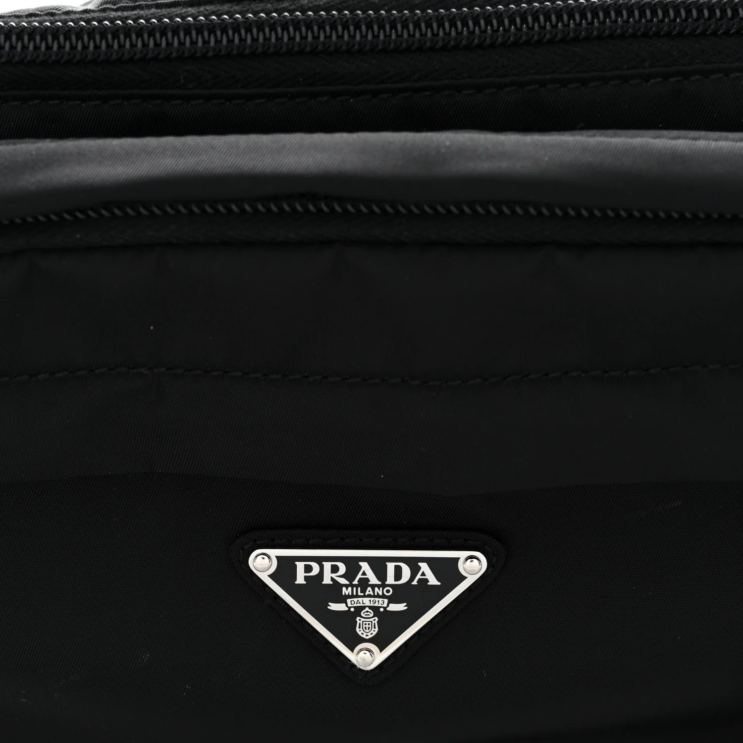 Tessuto Nylon Montagna Belt Bag Black