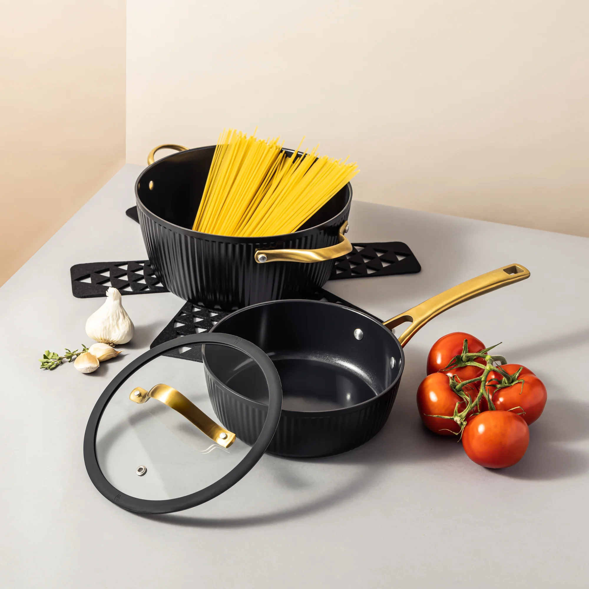 Thyme & Table 12 - Piece Nonstick Signature Ribbed Cookware Set, Pots and Pans Set - Black & Gold