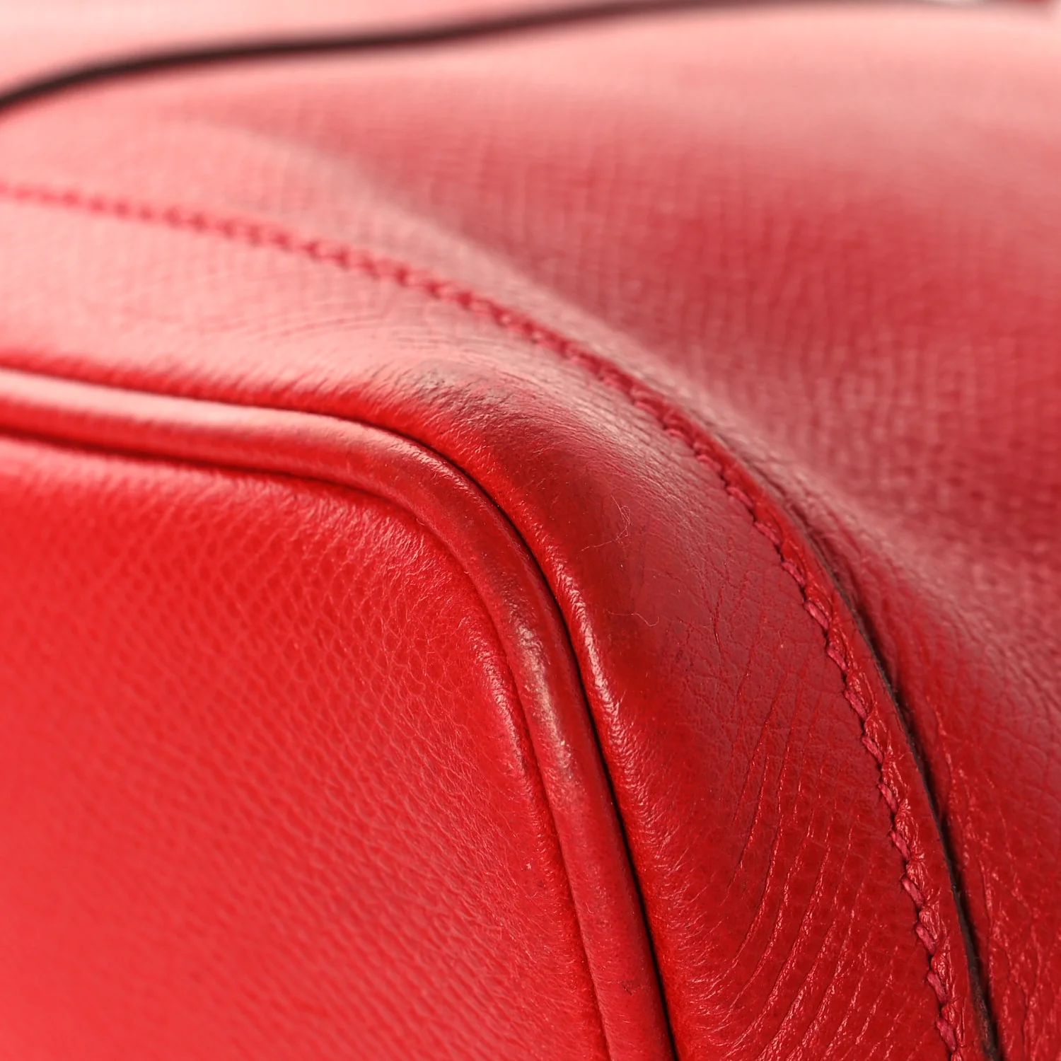 Epsom Garden Party 36 MM Rouge Casaque