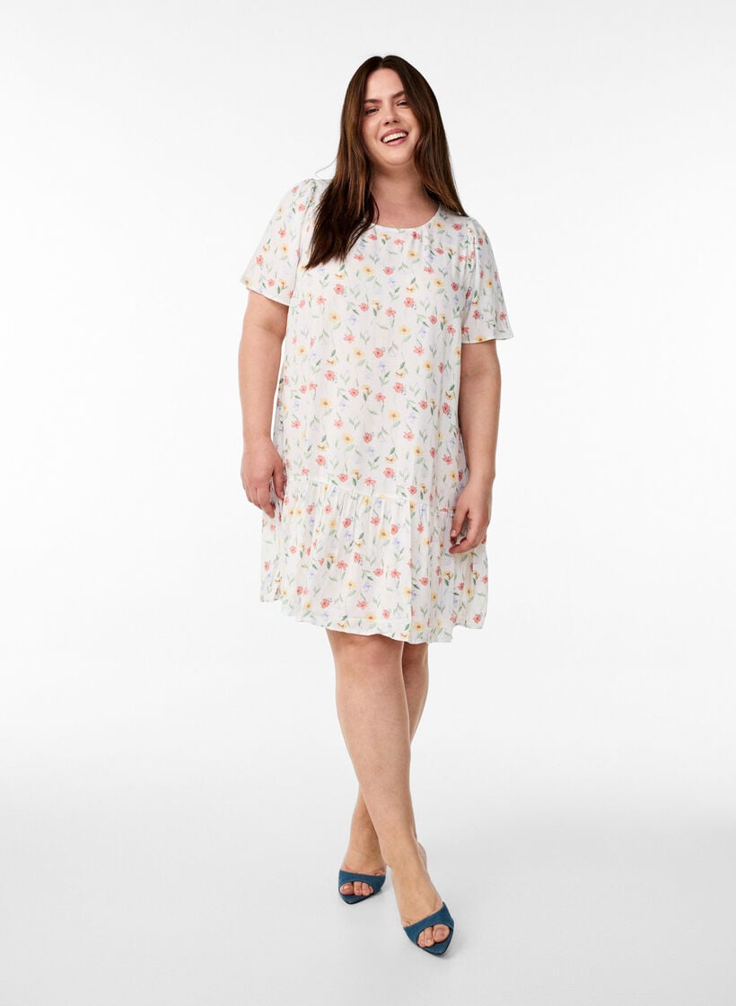 Zizzi Dress in viscose with cutline