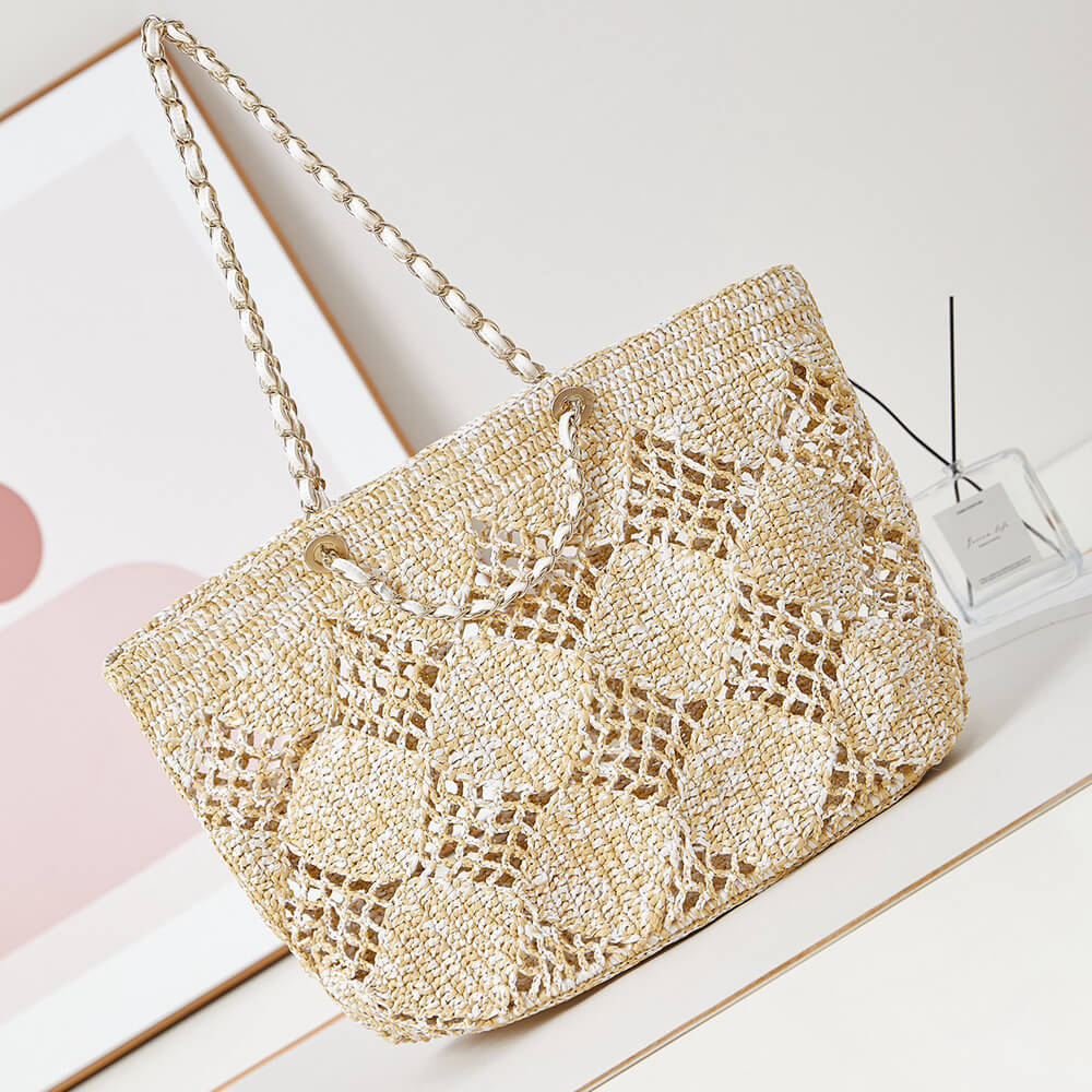 CHANEL Maxi Shopping Bag(high-end grade)