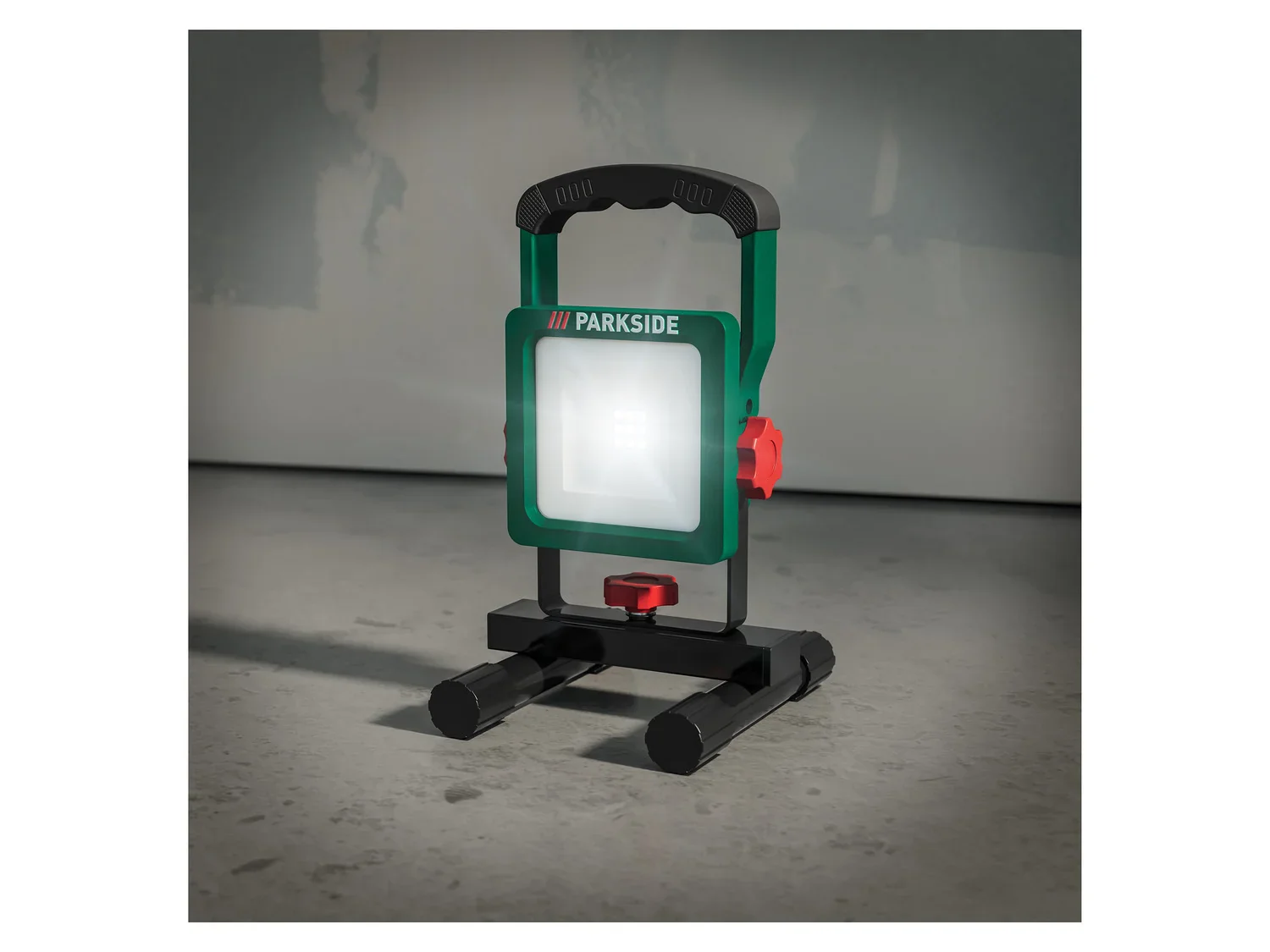 PARKSIDE Projecteur  LED rechargeable PAS 2200 C3, 10 W