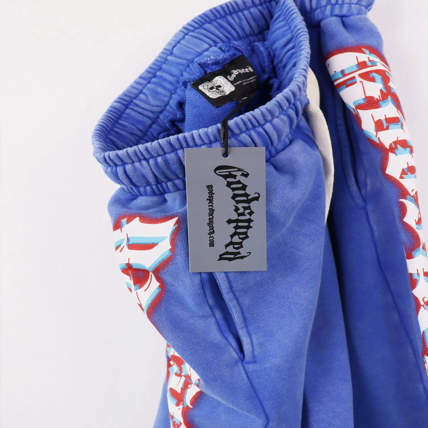 NEW Shorts 8770