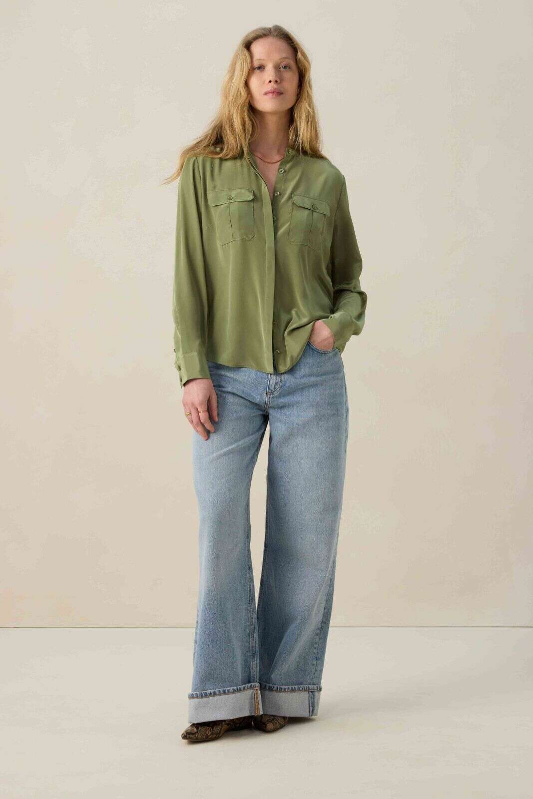 Groene blouse met borstzakken