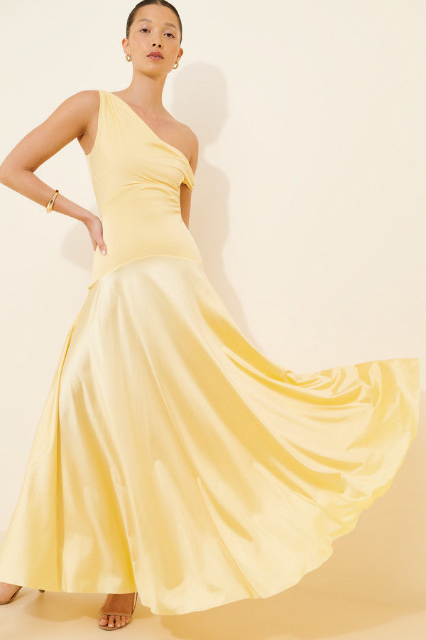 Fallen Shoulder Curved Waist Maxi Dress