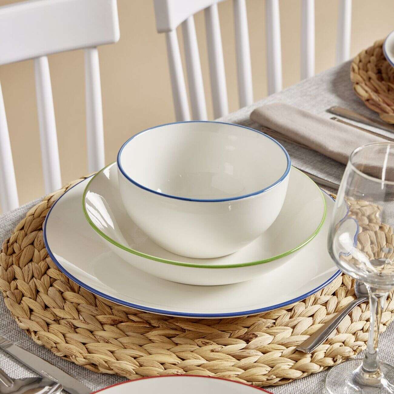 Assiette creuse porcelaine blanc liseré vert Ø20cm