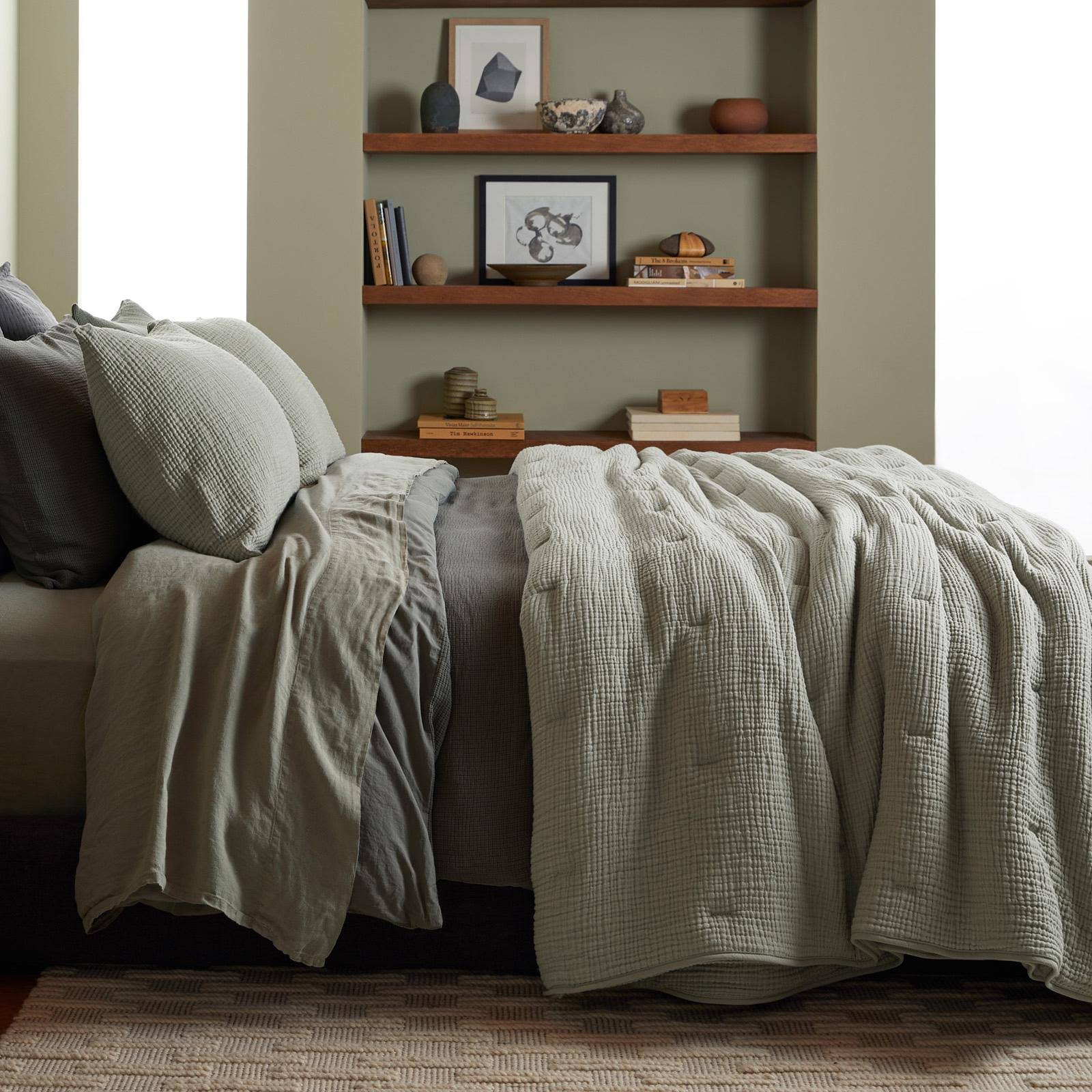 Full/Queen Organic Cotton Quilt in Moss | Made in Turkey | Parachute