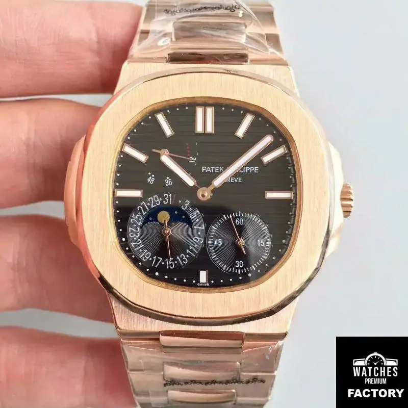 Patek Philippe Nautilus Moonphase 5712R-001 Black Dial