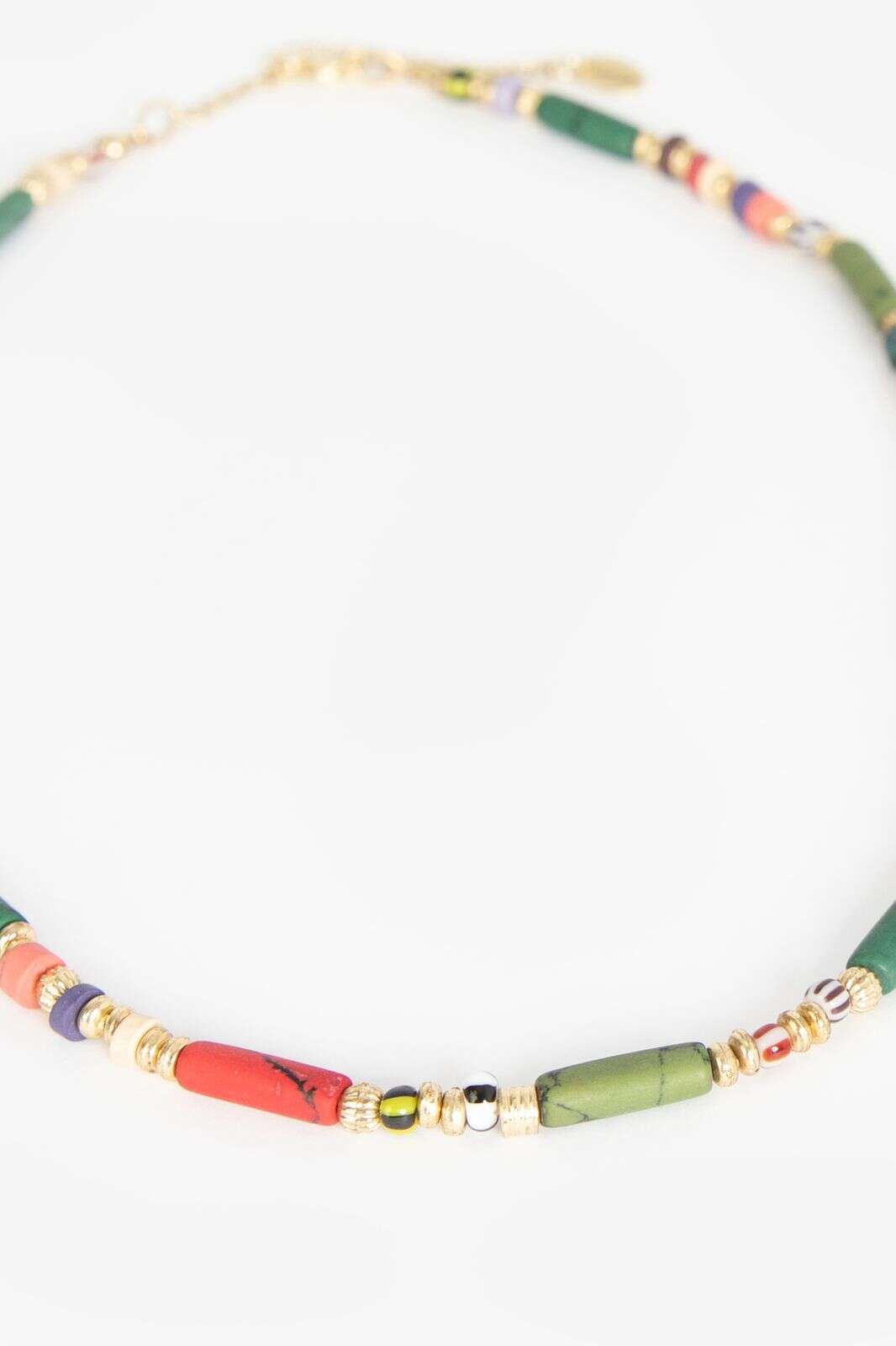 Korte ketting met multicolour kralen