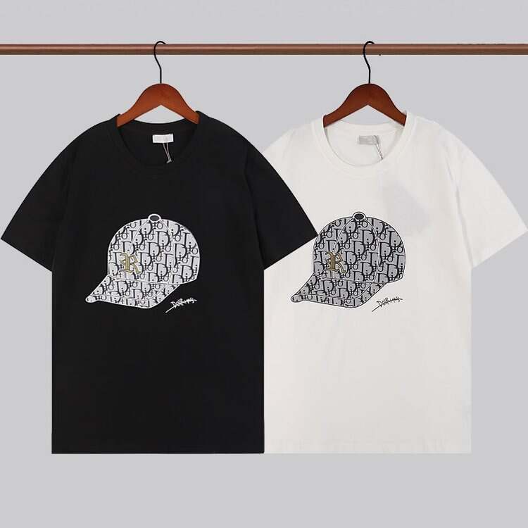 【DIOR】男女兼用、ご好評に付き再入荷！Tシャツ