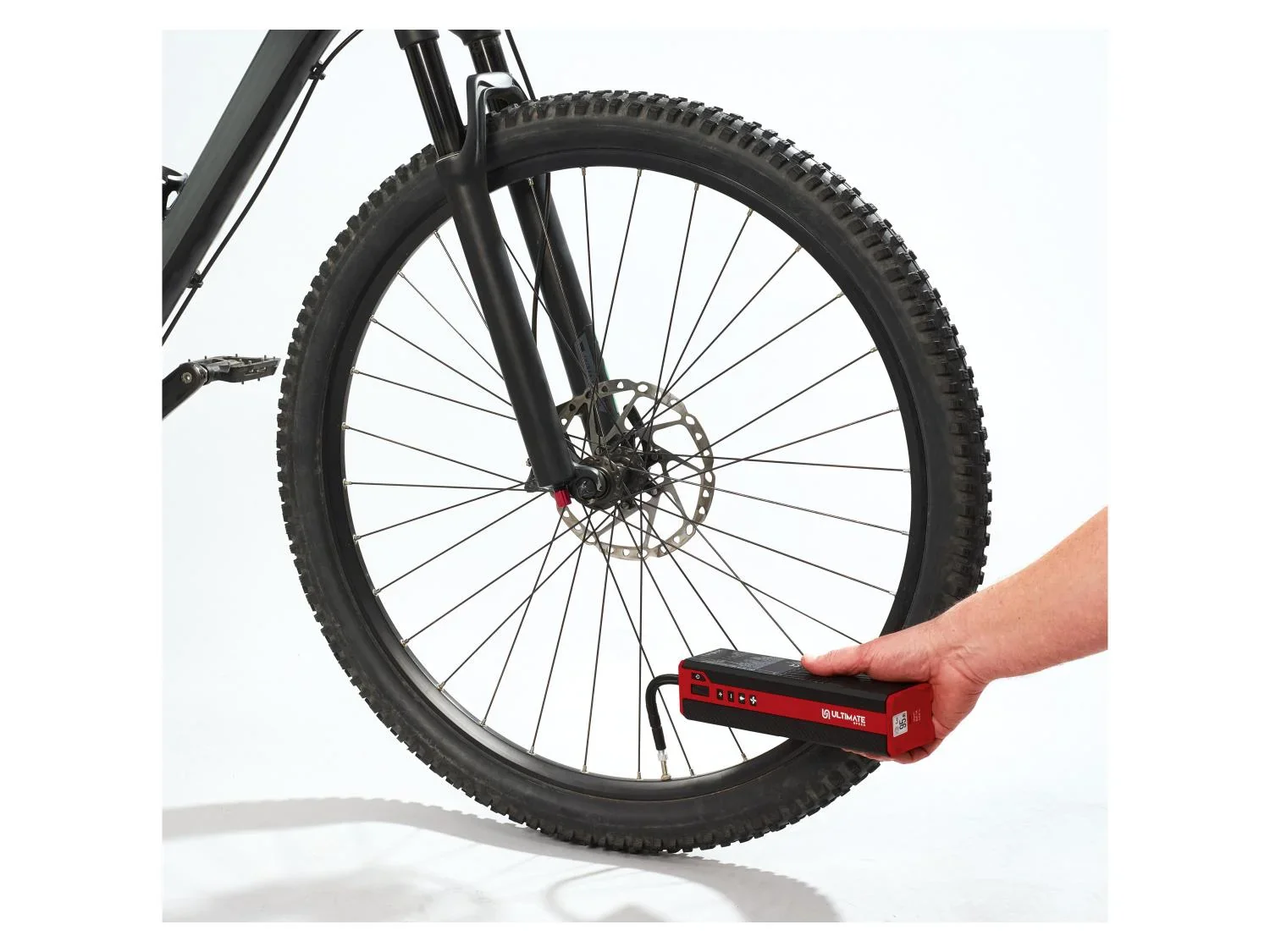 ULTIMATE SPEED Compresseur portatif sans fil USKT 60 C4