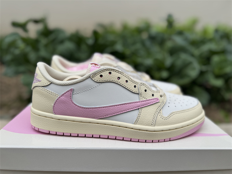 Travis Scott x Jordan Air Jordan 1