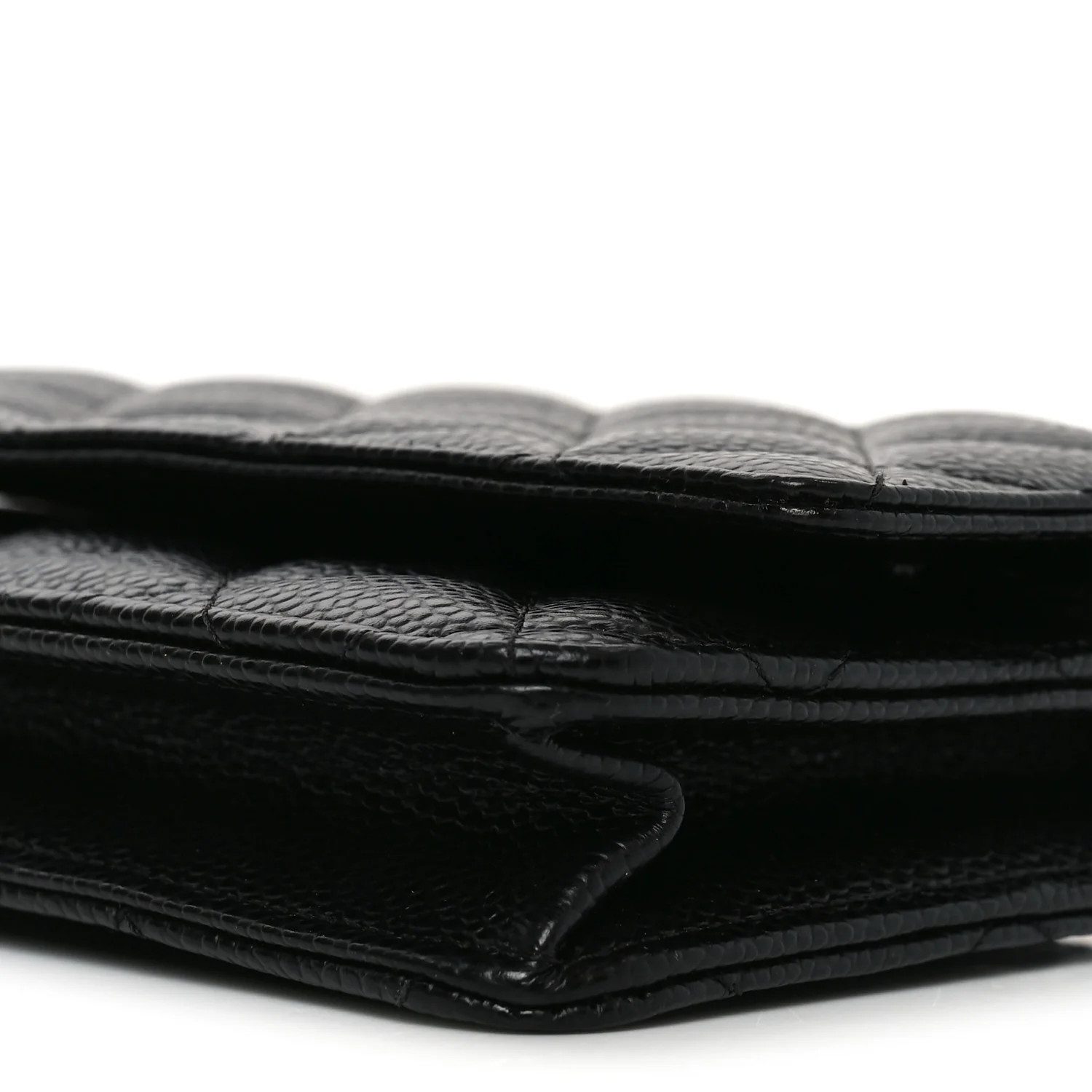 Caviar Quilted Wallet on Chain WOC Black