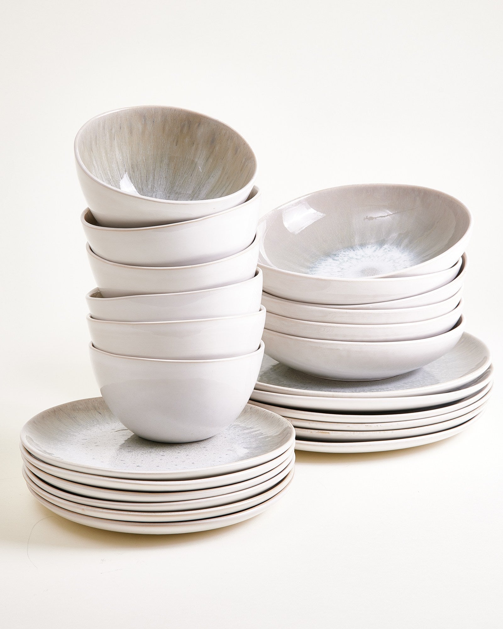 AREIA - TABLEWARE SET CLASSIC GRAY 24 PIECES
